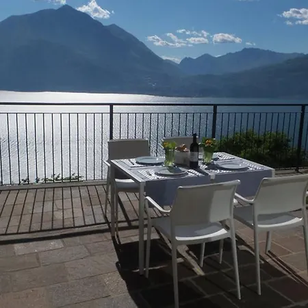 Luci Sul - A Real Paradise Apartment Perledo